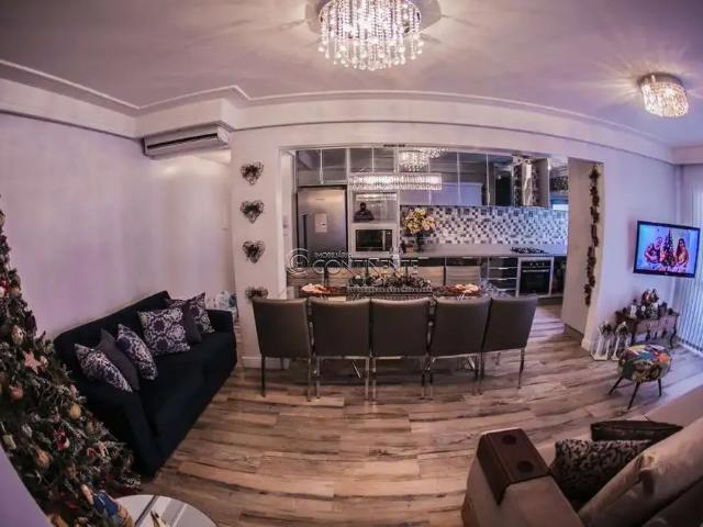Apartamento venda em Região Geográfica Imediata de Florianópolis, Desterro