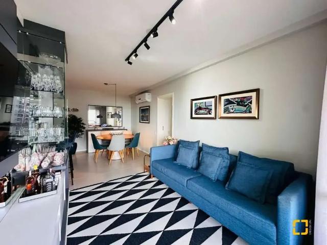 Apartamento venda em Região Geográfica Imediata de Florianópolis, Desterro