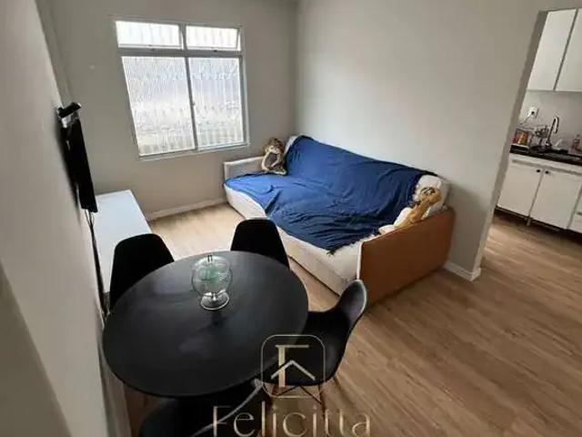 Apartamento venda em Região Geográfica Imediata de Florianópolis, Desterro