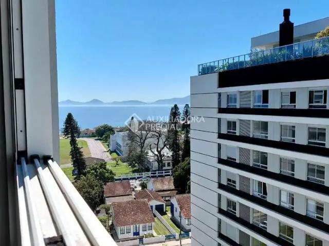 Apartamento venda em Região Geográfica Imediata de Florianópolis, Desterro