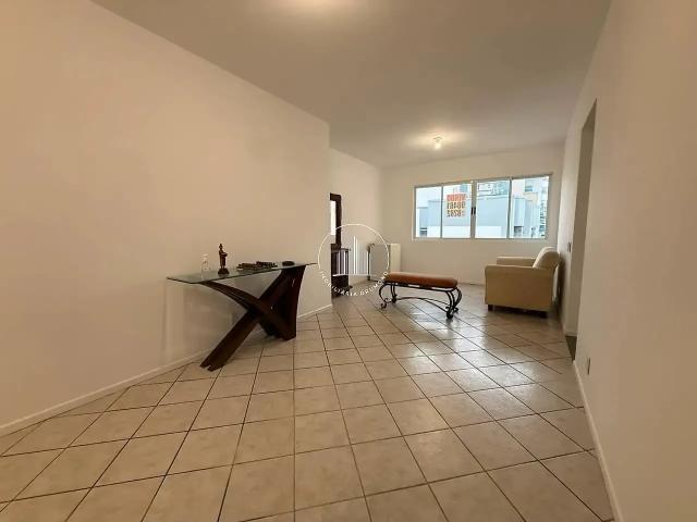 Apartamento venda em Região Geográfica Imediata de Florianópolis, Desterro