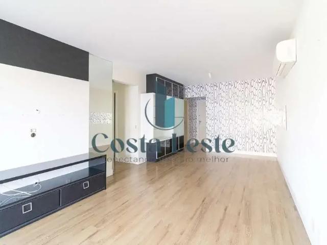 Apartamento venda em Região Geográfica Imediata de Florianópolis, Desterro