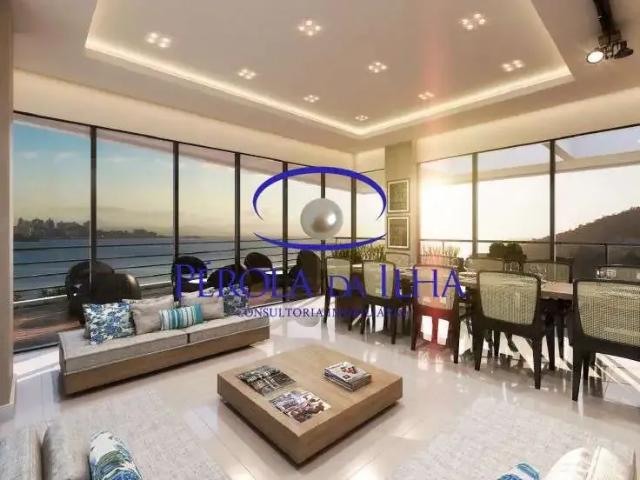 Apartamento venda em Região Geográfica Imediata de Florianópolis, Desterro