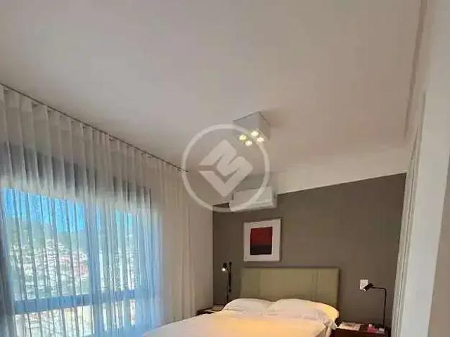 Apartamento venda em Região Geográfica Imediata de Florianópolis, Desterro