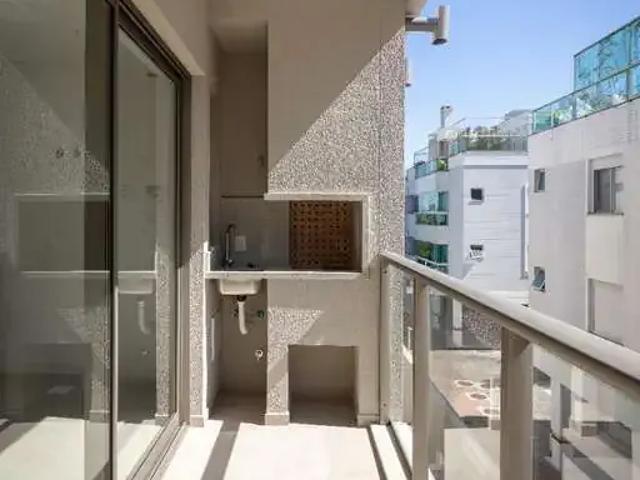 Apartamento venda em Região Geográfica Imediata de Florianópolis, Desterro