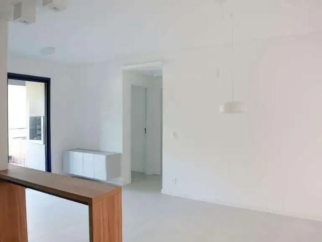 Apartamento venda em Região Geográfica Imediata de Florianópolis, Desterro