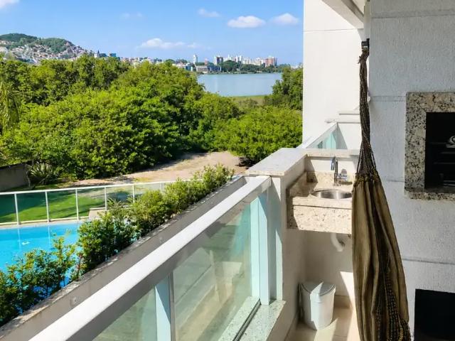 Apartamento venda em Região Geográfica Imediata de Florianópolis, Desterro