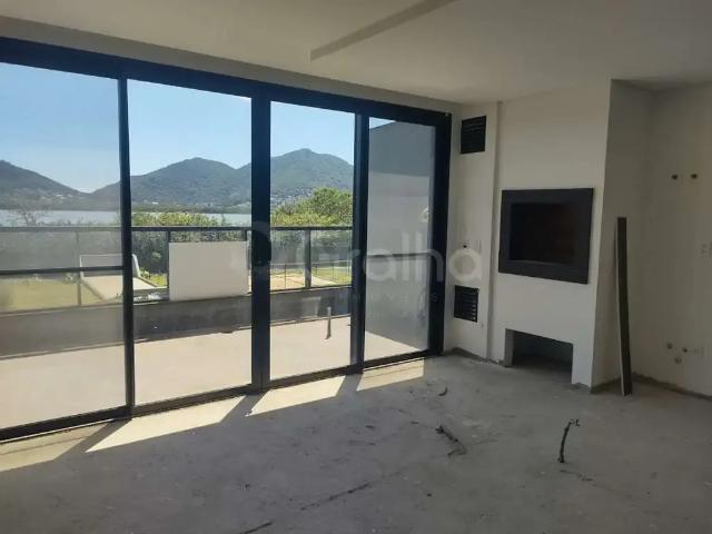 Apartamento venda em Região Geográfica Imediata de Florianópolis, Desterro