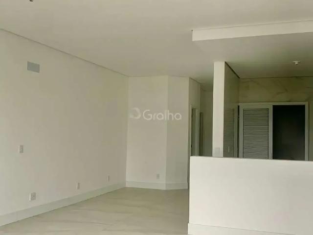 Apartamento venda em Região Geográfica Imediata de Florianópolis, Desterro