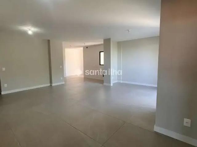 Apartamento venda em Região Geográfica Imediata de Florianópolis, Desterro