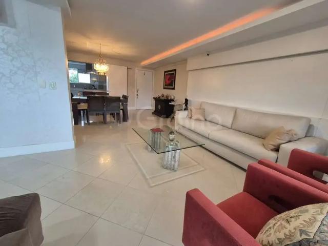 Apartamento venda em Região Geográfica Imediata de Florianópolis, Desterro
