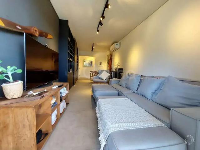 Apartamento venda em Região Geográfica Imediata de Florianópolis, Desterro