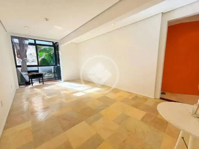 Apartamento venda em Região Geográfica Imediata de Florianópolis, Desterro