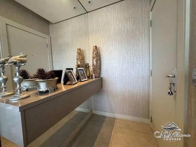 Apartamento venda em Região Geográfica Imediata de Florianópolis, Desterro