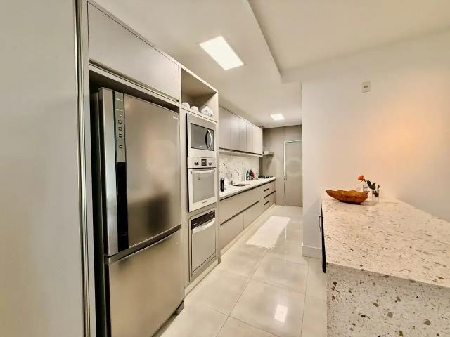 Apartamento venda em Região Geográfica Imediata de Florianópolis, Desterro