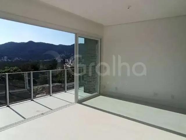 Apartamento venda em Região Geográfica Imediata de Florianópolis, Desterro