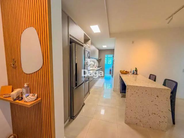 Apartamento venda em Região Geográfica Imediata de Florianópolis, Desterro