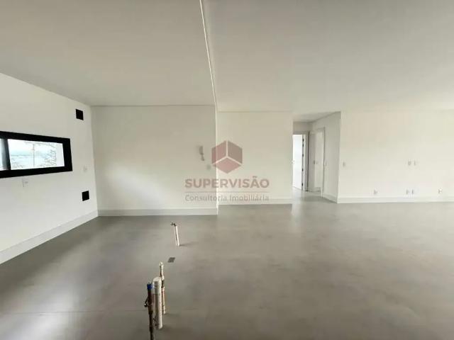 Apartamento venda em Região Geográfica Imediata de Florianópolis, Desterro