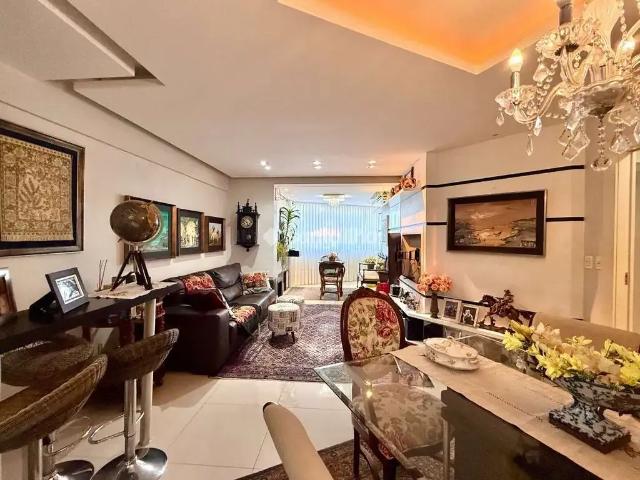 Apartamento venda em Região Geográfica Imediata de Florianópolis, Desterro