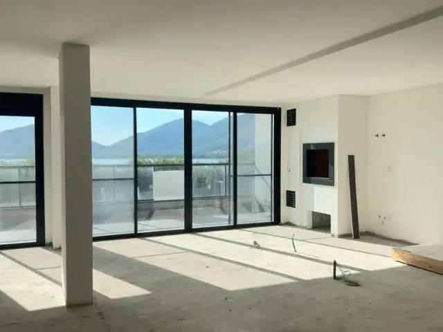 Apartamento venda em Região Geográfica Imediata de Florianópolis, Desterro