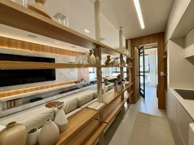 Apartamento venda em Região Geográfica Imediata de Florianópolis, Desterro