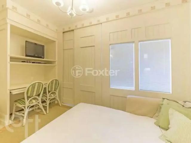 Apartamento venda em Região Geográfica Imediata de Florianópolis, Desterro