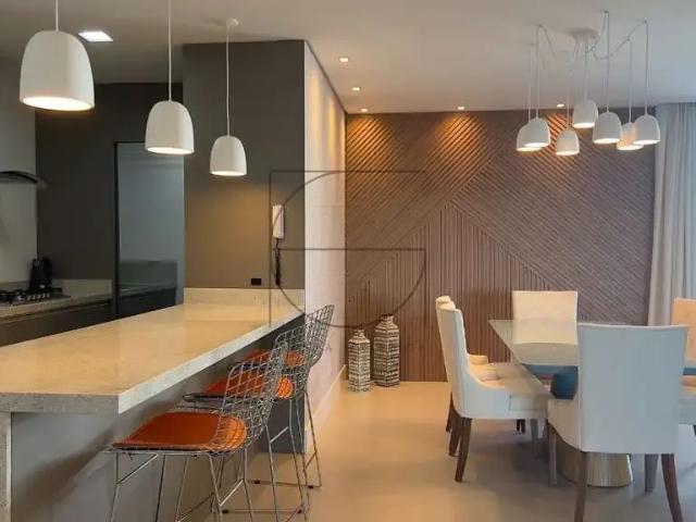 Apartamento venda em Região Geográfica Imediata de Florianópolis, Desterro