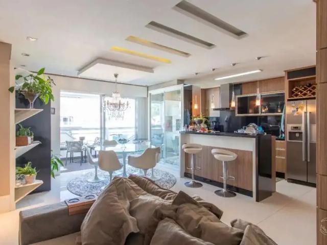 Apartamento venda em Região Geográfica Imediata de Florianópolis, Desterro