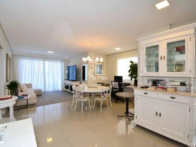 Apartamento venda em Região Geográfica Imediata de Florianópolis, Desterro