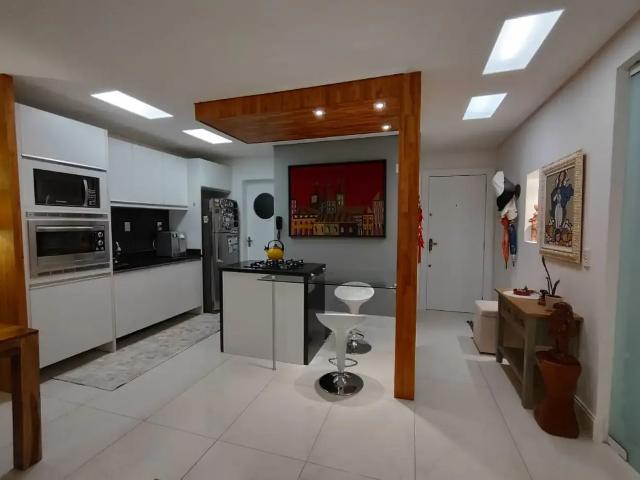 Apartamento venda em Região Geográfica Imediata de Florianópolis, Desterro