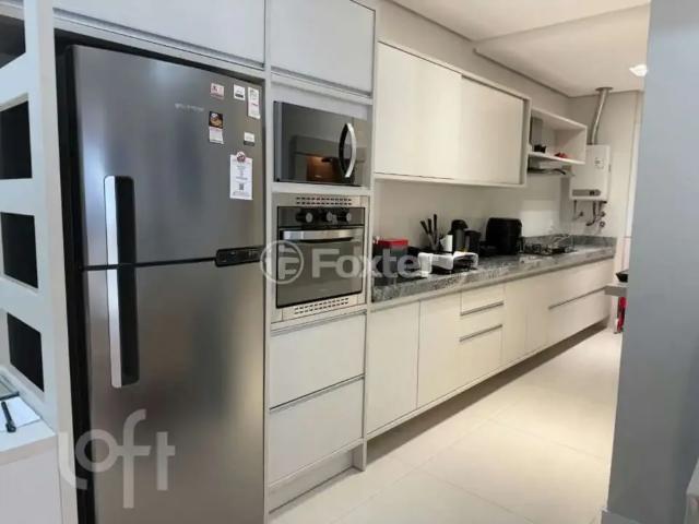 Apartamento venda em Região Geográfica Imediata de Florianópolis, Desterro