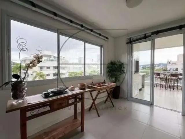 Apartamento venda em Região Geográfica Imediata de Florianópolis, Desterro