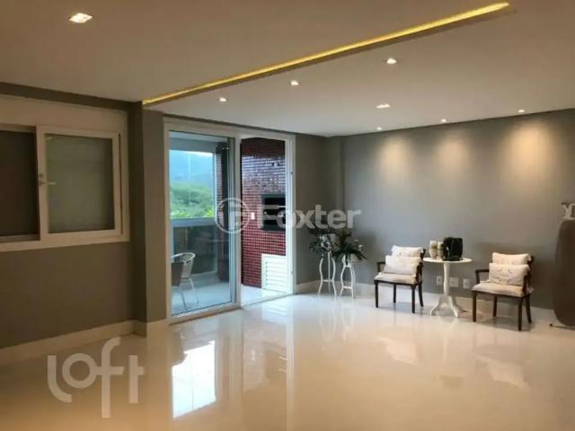 Apartamento venda em Região Geográfica Imediata de Florianópolis, Desterro