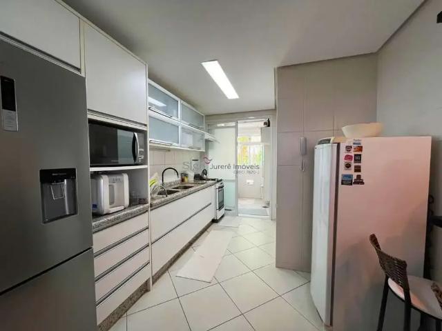 Apartamento venda em Região Geográfica Imediata de Florianópolis, Desterro