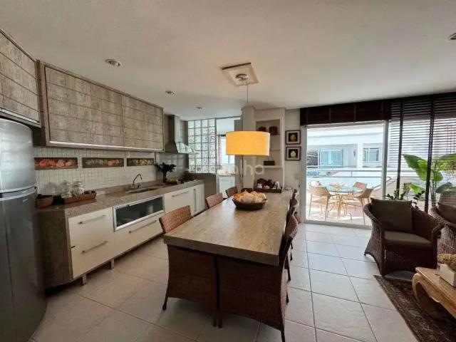 Apartamento venda em Região Geográfica Imediata de Florianópolis, Desterro