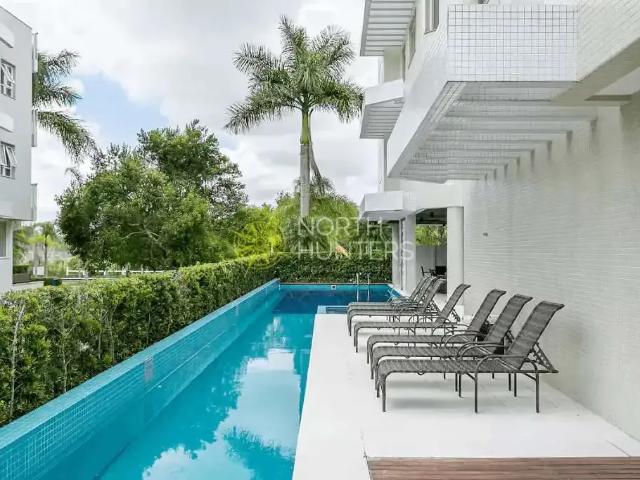 Apartamento venda em Região Geográfica Imediata de Florianópolis, Desterro
