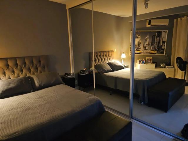 Apartamento venda em Região Geográfica Imediata de Florianópolis, Desterro