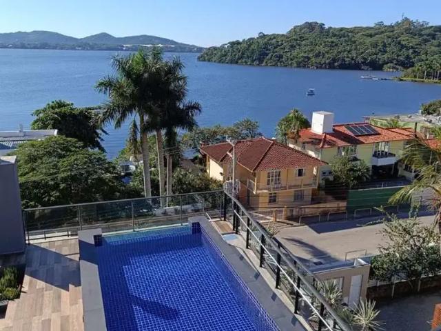 Apartamento venda em Região Geográfica Imediata de Florianópolis, Desterro