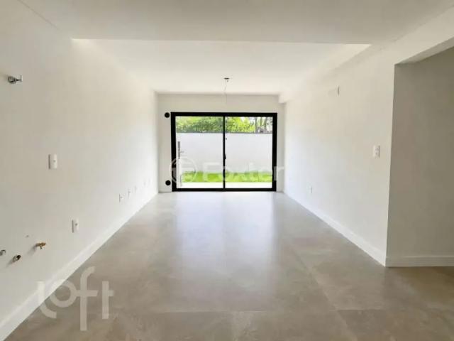 Apartamento venda em Região Geográfica Imediata de Florianópolis, Desterro