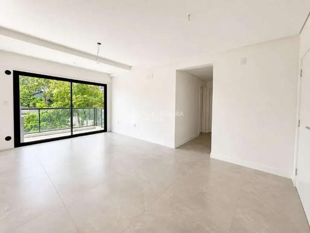 Apartamento venda em Região Geográfica Imediata de Florianópolis, Desterro