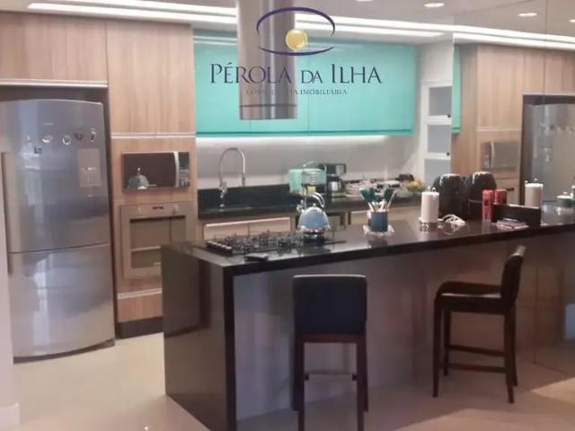 Apartamento venda em Região Geográfica Imediata de Florianópolis, Desterro