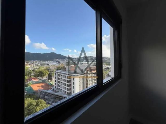 Apartamento venda em Região Geográfica Imediata de Florianópolis, Desterro
