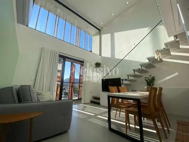 Apartamento venda em Região Geográfica Imediata de Florianópolis, Desterro