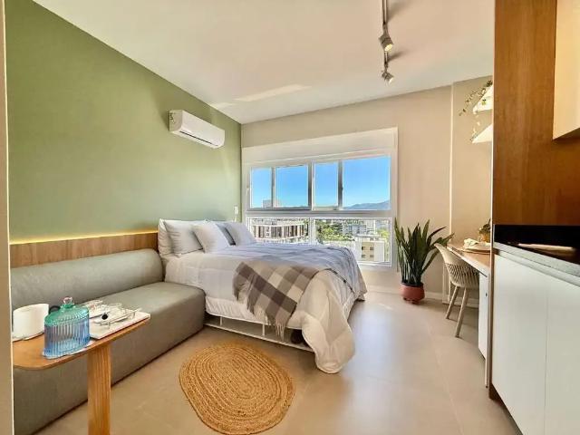 Apartamento venda em Região Geográfica Imediata de Florianópolis, Desterro