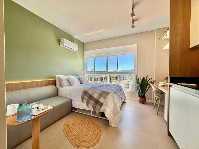 Apartamento venda em Região Geográfica Imediata de Florianópolis, Desterro