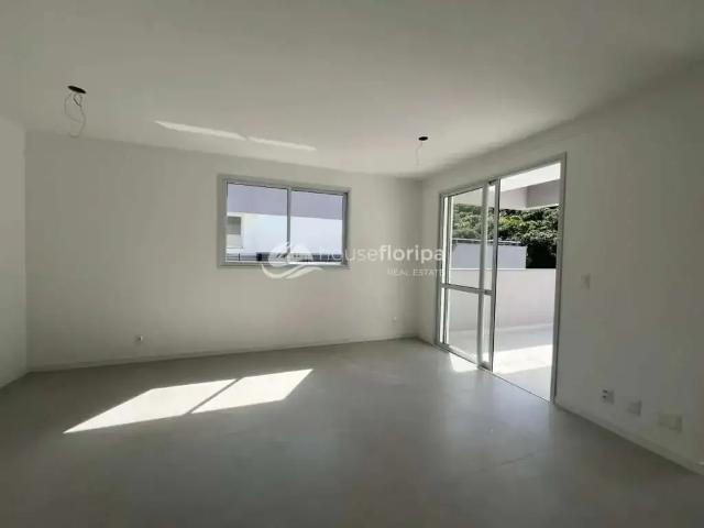 Apartamento venda em Região Geográfica Imediata de Florianópolis, Desterro