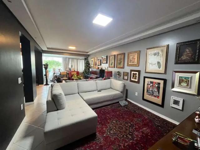Apartamento venda em Região Geográfica Imediata de Florianópolis, Desterro