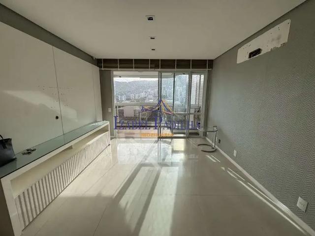 Apartamento venda em Região Geográfica Imediata de Florianópolis, Desterro