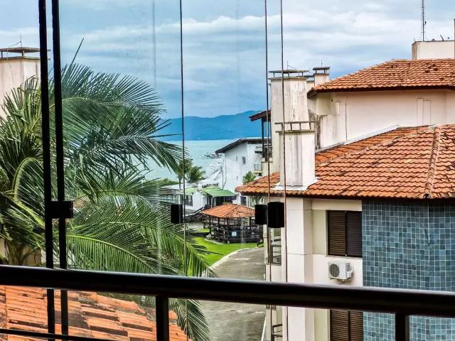 Apartamento venda em Região Geográfica Imediata de Florianópolis, Desterro