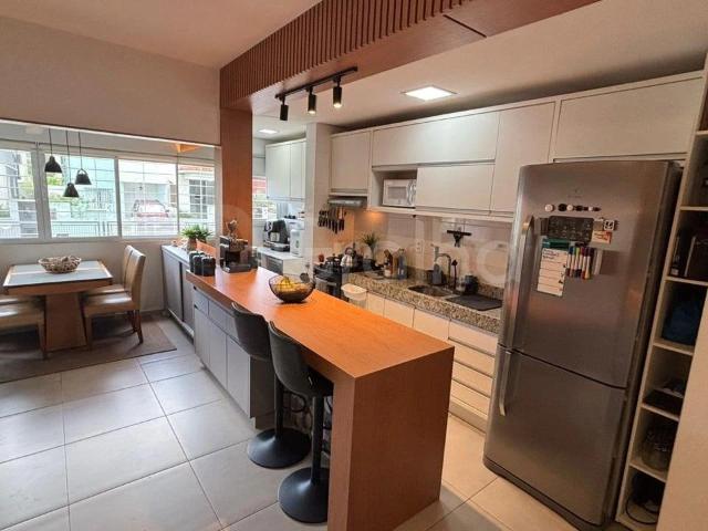 Apartamento venda em Região Geográfica Imediata de Florianópolis, Desterro